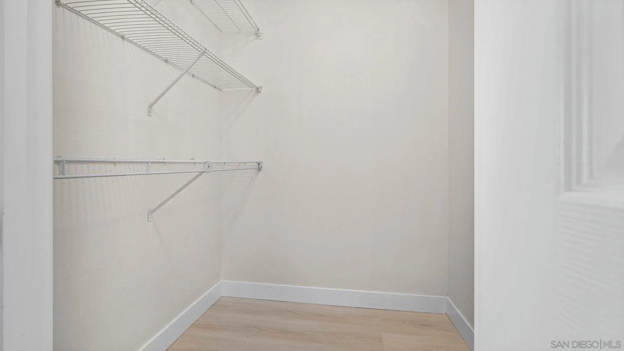 https://cdn.realtyfeed.com/cdn/127/260020636/08b5e92ad740f0f9c00073b2929cd21a.webp