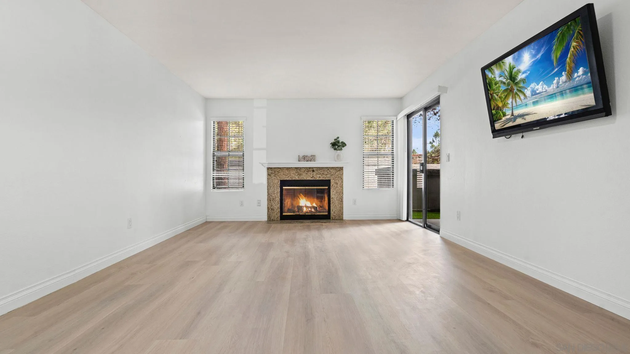 https://cdn.realtyfeed.com/cdn/127/260020636/2bb9f80936521729e394719d2426a22b.webp