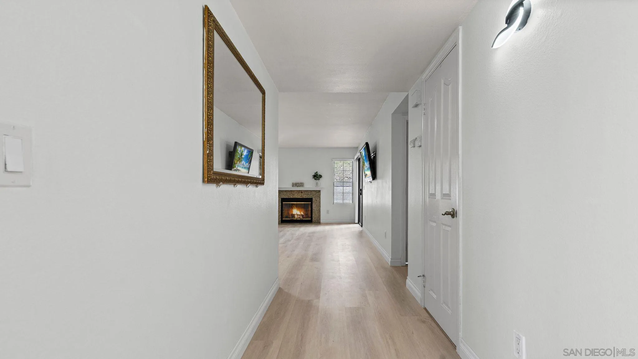 https://cdn.realtyfeed.com/cdn/127/260020636/545fe952ae9cee2892b2f09f70f76496.webp