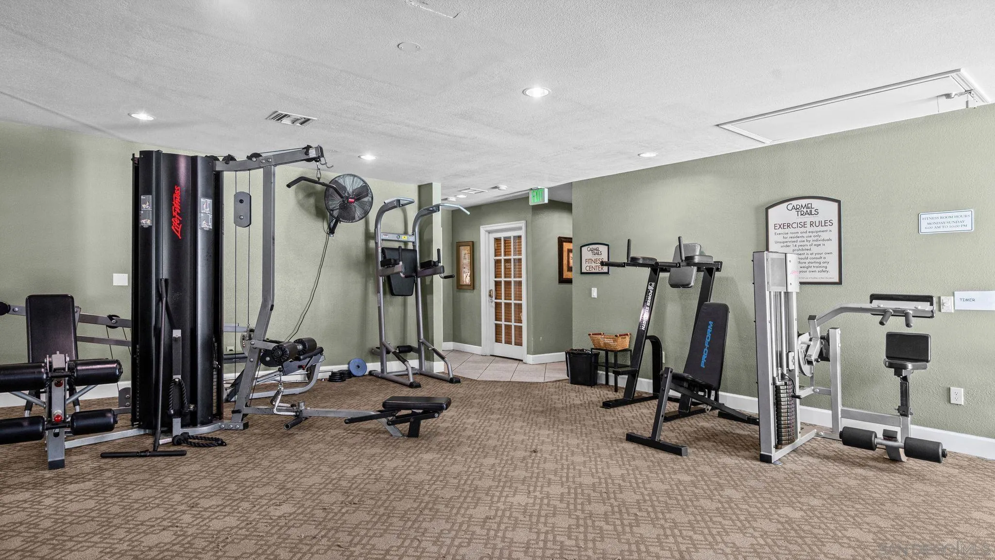 https://cdn.realtyfeed.com/cdn/127/260020636/b723ab4db4952ce2b20fe41f15879f17.webp