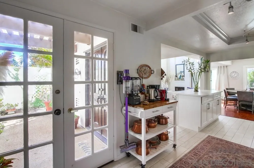 https://cdn.realtyfeed.com/cdn/127/260020640/1723b5fb734c725782e46e0f4c2299a3.webp