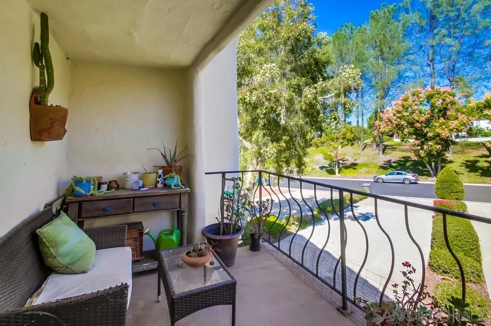 https://cdn.realtyfeed.com/cdn/127/260020640/22606c510fa0d54139c19bc87c2426f8.webp