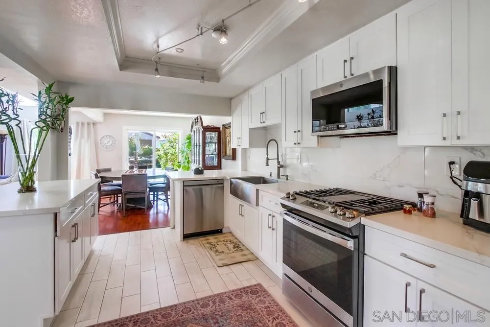 https://cdn.realtyfeed.com/cdn/127/260020640/4f48e89a946570f8d1adf755009b1a57.webp