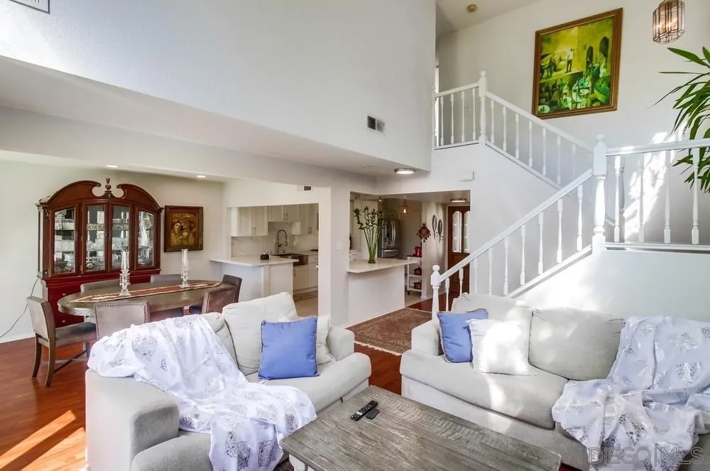 https://cdn.realtyfeed.com/cdn/127/260020640/892d183d1354c4e9c04da5b7781cbc63.webp