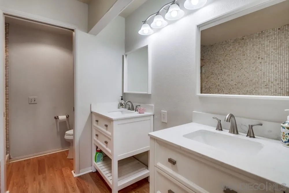 https://cdn.realtyfeed.com/cdn/127/260020640/cd402c0c724bead93cdf3830f3f8087d.webp