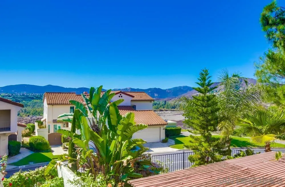 https://cdn.realtyfeed.com/cdn/127/260020640/f6d741b2b66381197ec2267dfb8bf170.webp