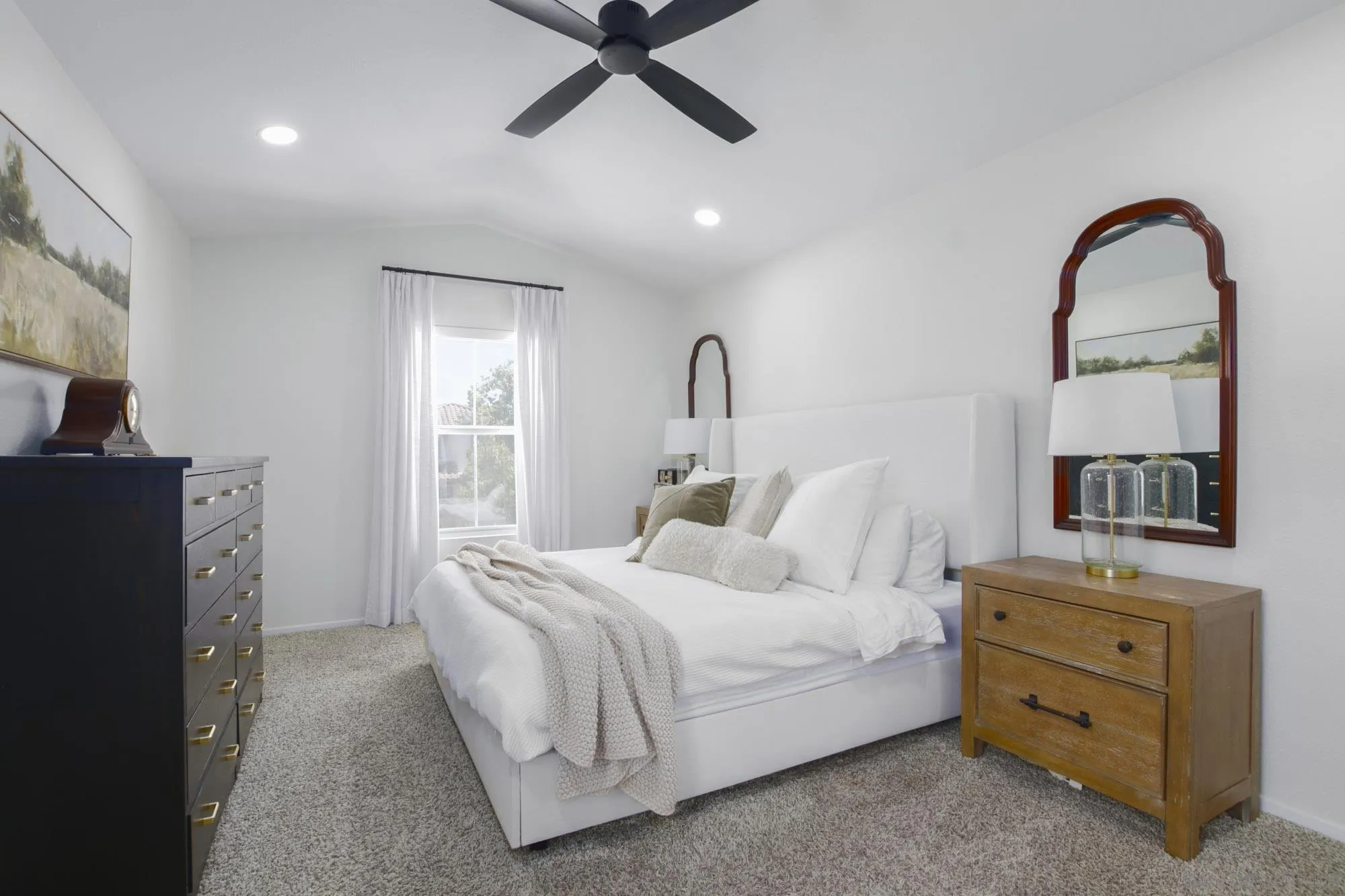 https://cdn.realtyfeed.com/cdn/127/260020641/1c89472f76aa866b4cd5f25d6e405967.webp
