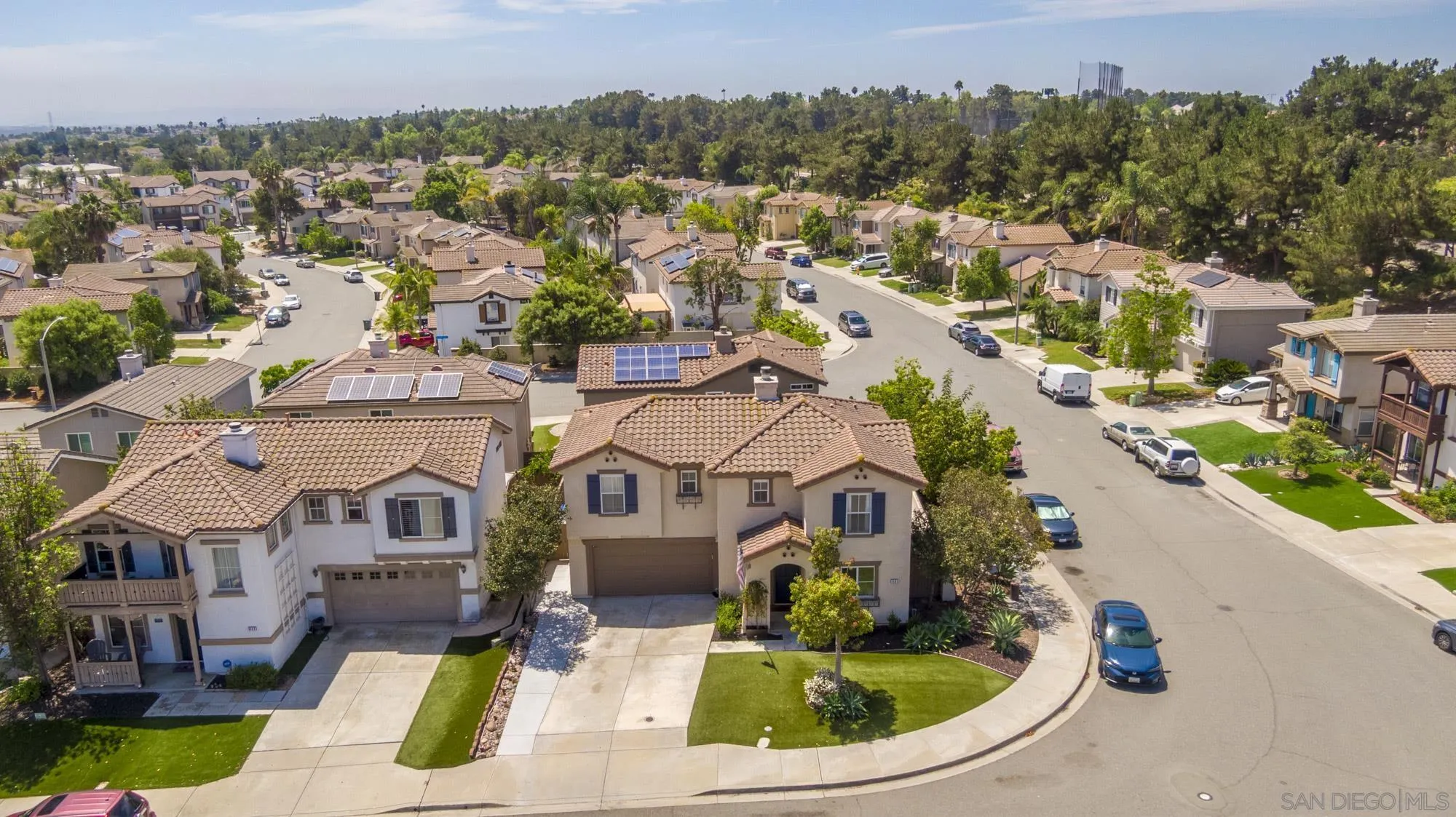 https://cdn.realtyfeed.com/cdn/127/260020641/3caabf3868875630a14fa0beb26b9982.webp