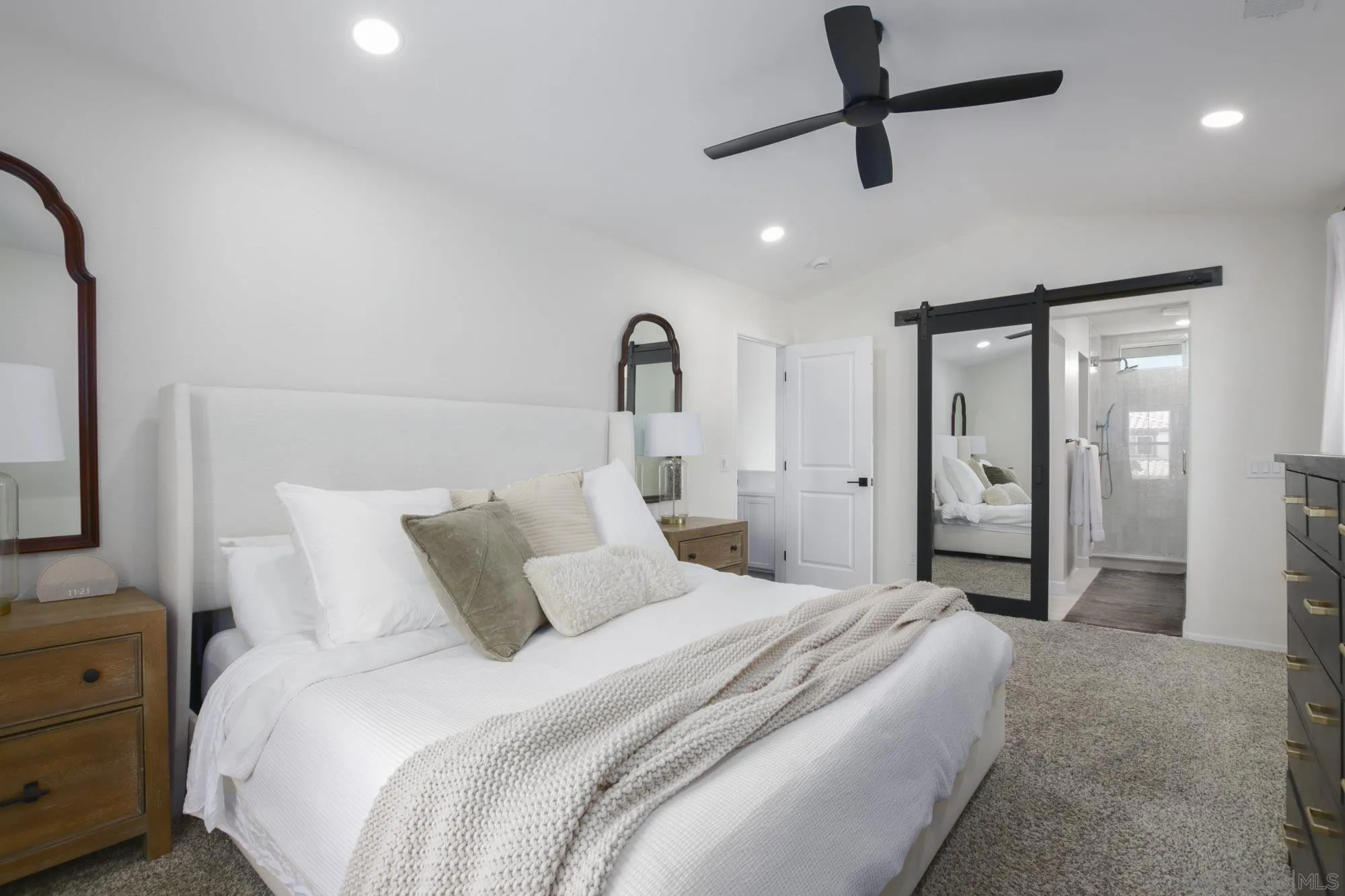 https://cdn.realtyfeed.com/cdn/127/260020641/4bd1b0f77721d433384e9cdbfec4b3a0.webp