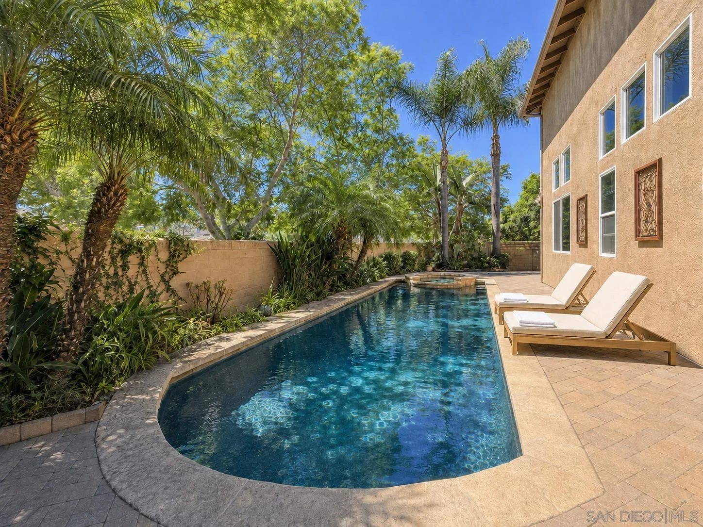 https://cdn.realtyfeed.com/cdn/127/260020645/f36258148bfffc4fc421a884a99ead28.webp