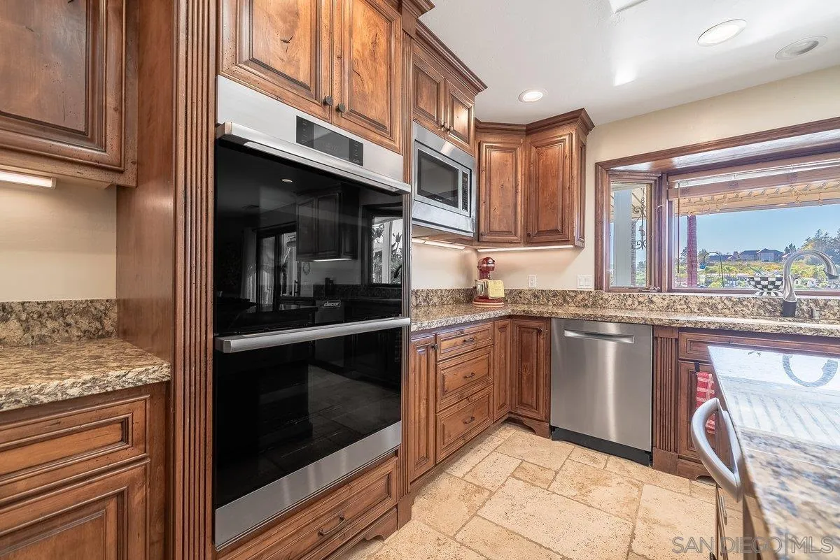 https://cdn.realtyfeed.com/cdn/127/260020649/5666ef8b558ee1f7ae47c6d109d50310.webp