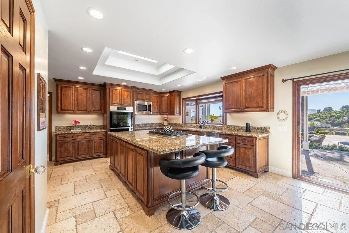 https://cdn.realtyfeed.com/cdn/127/260020649/c95a828ad0d0066495b53bb9ae6ba385.webp