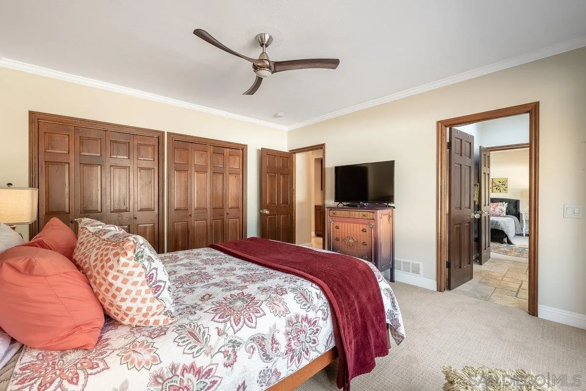 https://cdn.realtyfeed.com/cdn/127/260020649/e19d230f7d6d287b4dc087106612abef.webp
