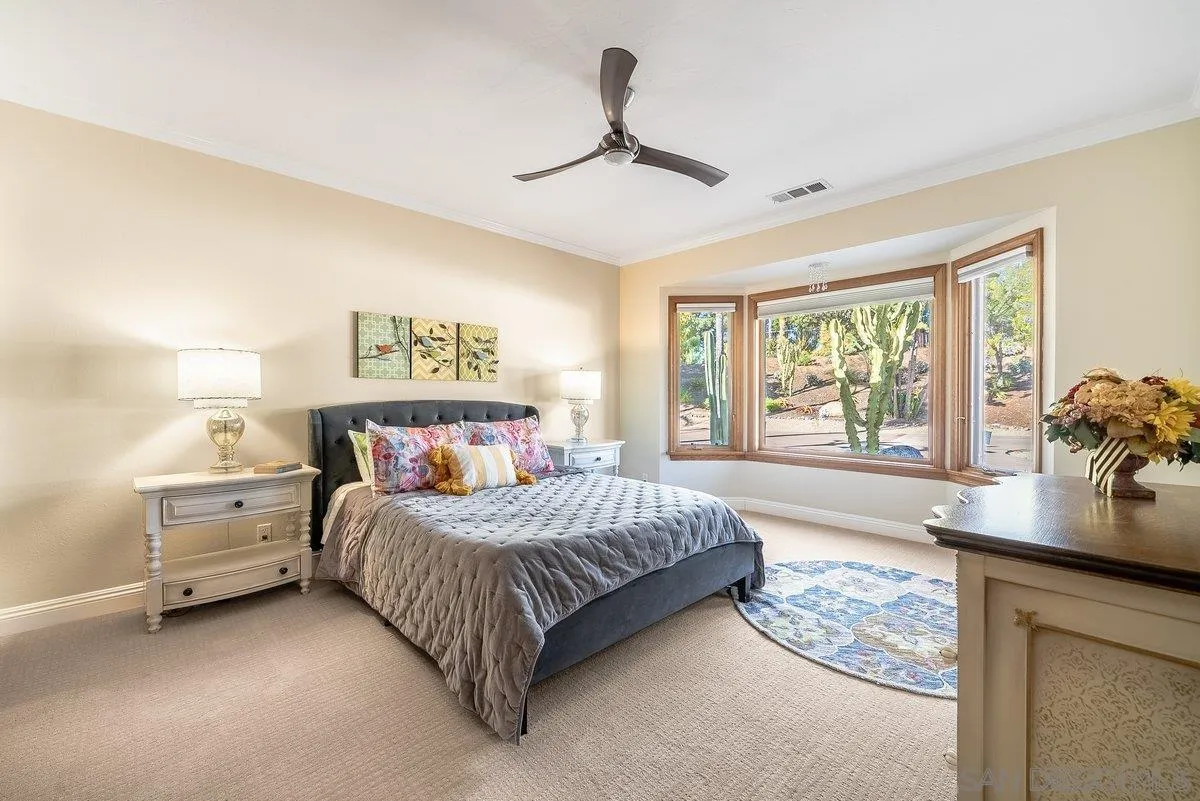https://cdn.realtyfeed.com/cdn/127/260020649/edb513e32d1480137c74bbf8ee920a12.webp