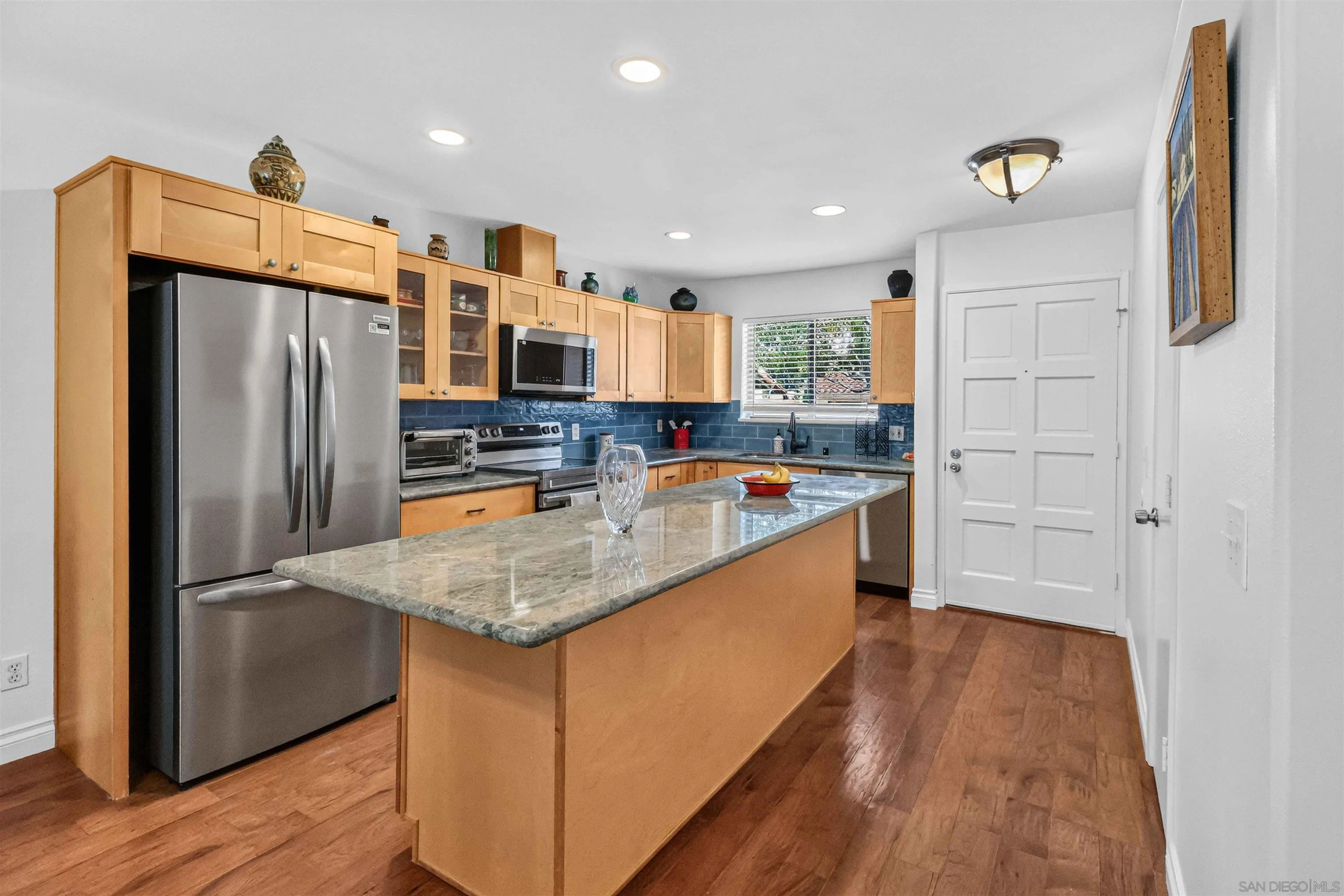 Photo #9: 260020651 Listing: Photo #9