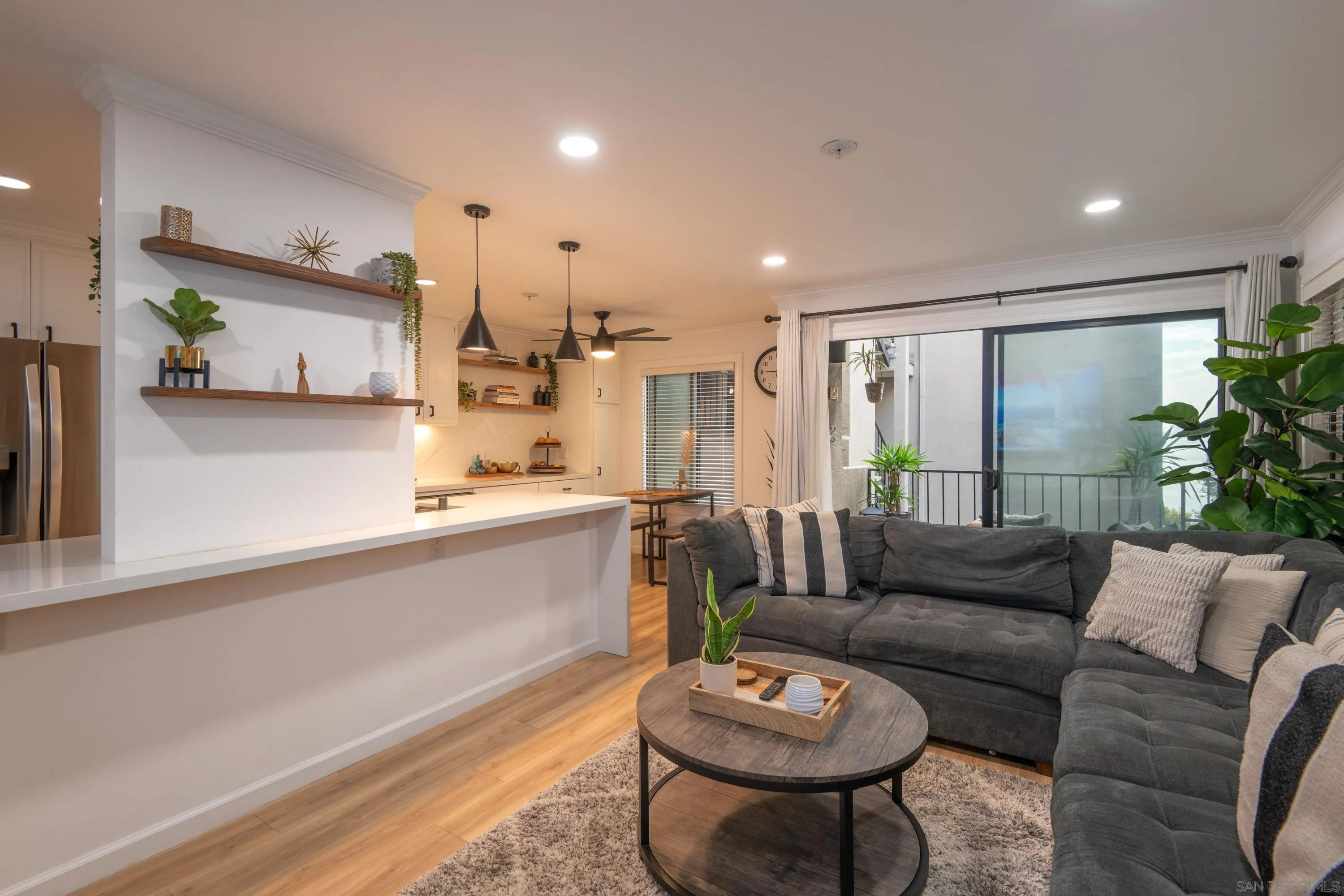 https://cdn.realtyfeed.com/cdn/127/260020652/0909f9b8362069bdcd55f08c631bbf5c.webp