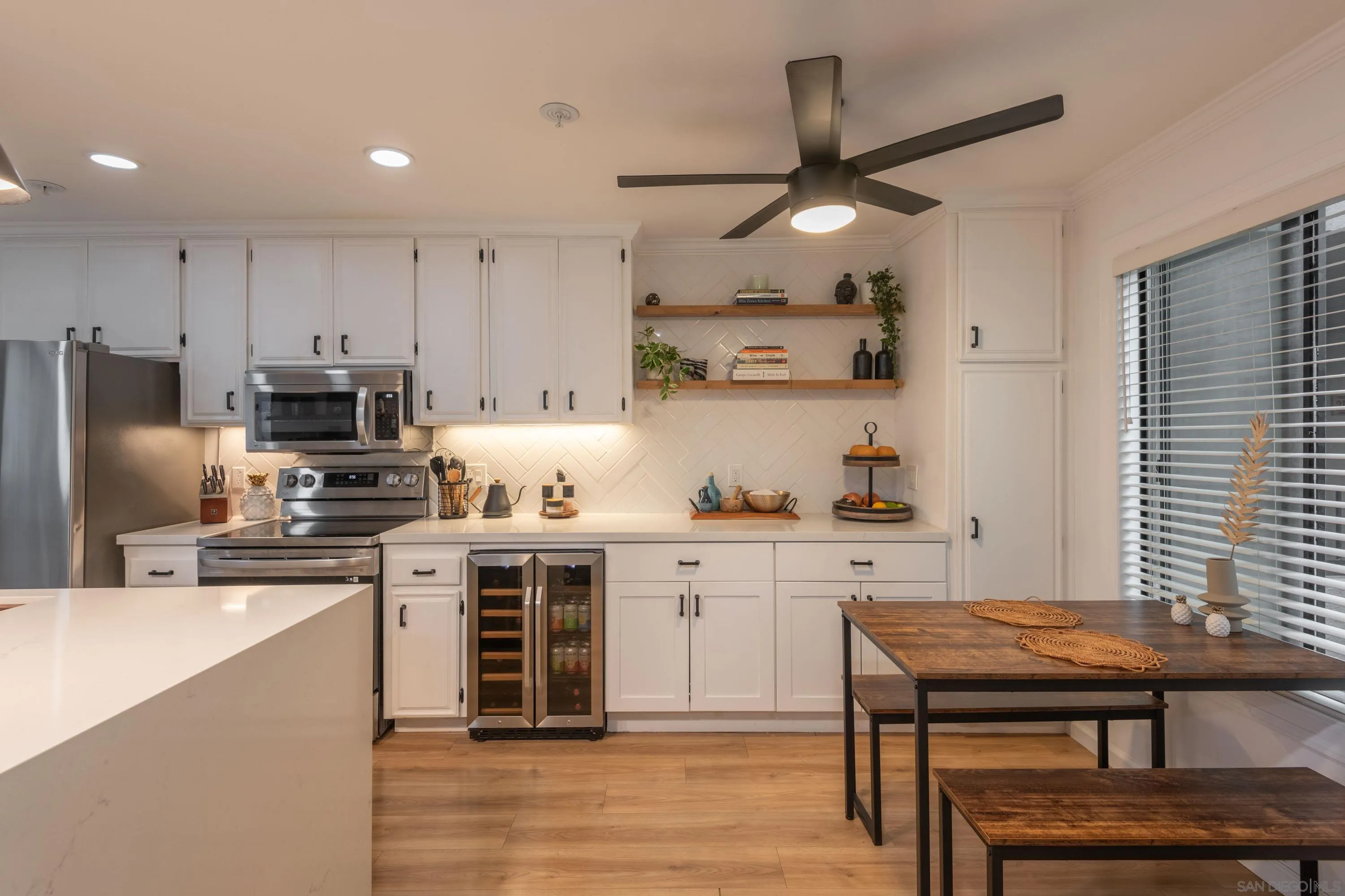 https://cdn.realtyfeed.com/cdn/127/260020652/36731629bf808147946ed4b03ede60aa.webp