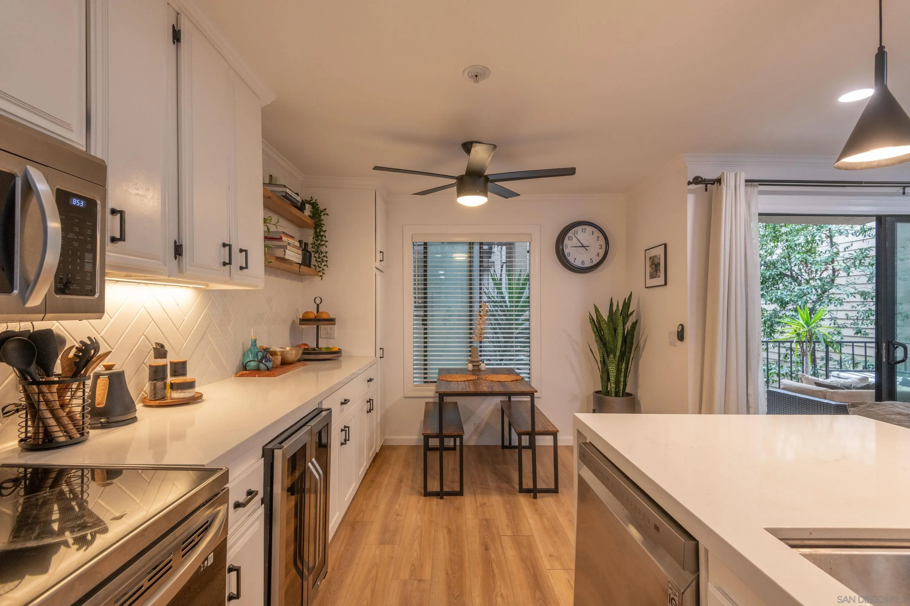 https://cdn.realtyfeed.com/cdn/127/260020652/f8bc007c5c1a09f586d558054d2ff399.webp