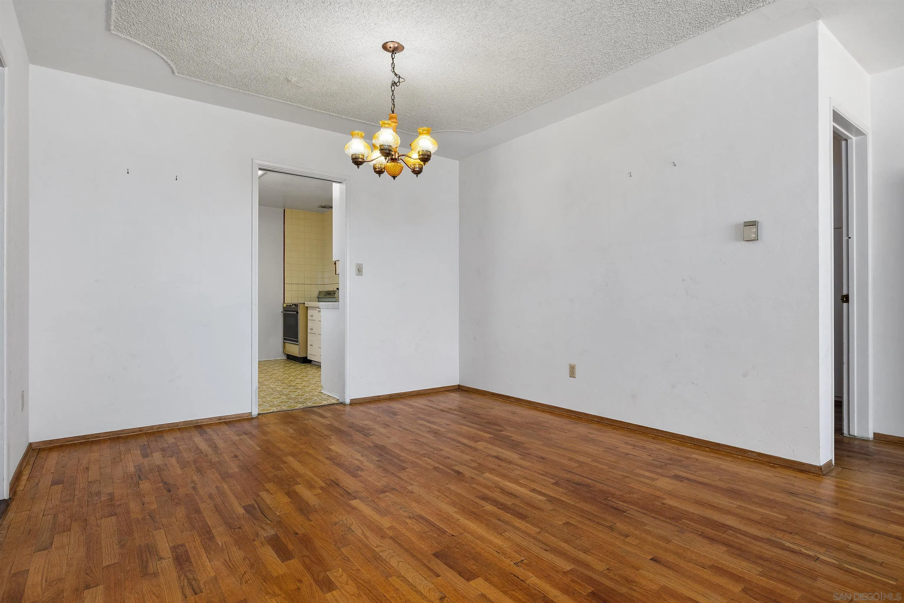 434 L St, Chula Vista, CA 91911 - Photo 5 of 28, Chula Vista, CA