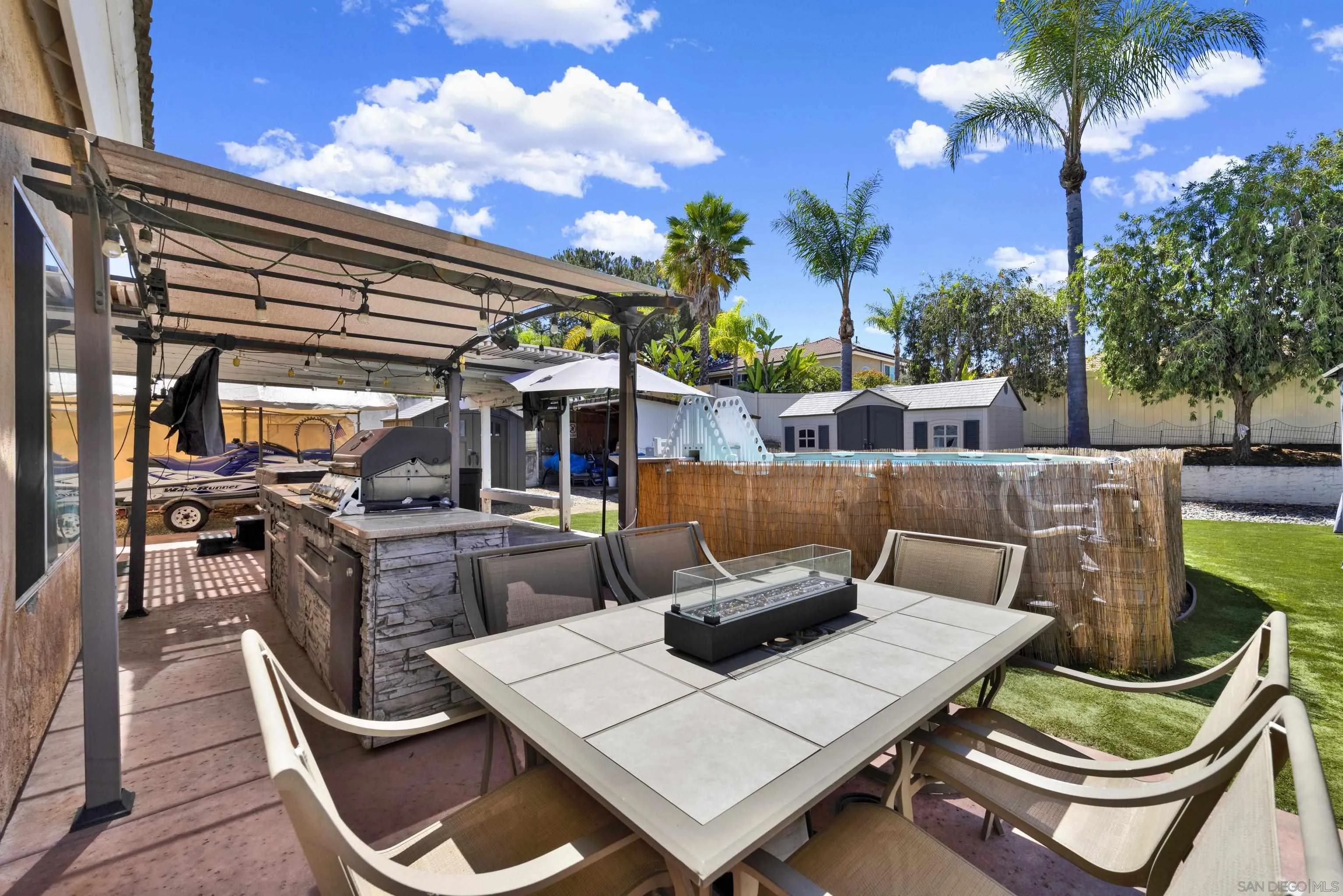 https://cdn.realtyfeed.com/cdn/127/260020656/112e5ea8e18094a3ea6d5dbc149ba543.webp