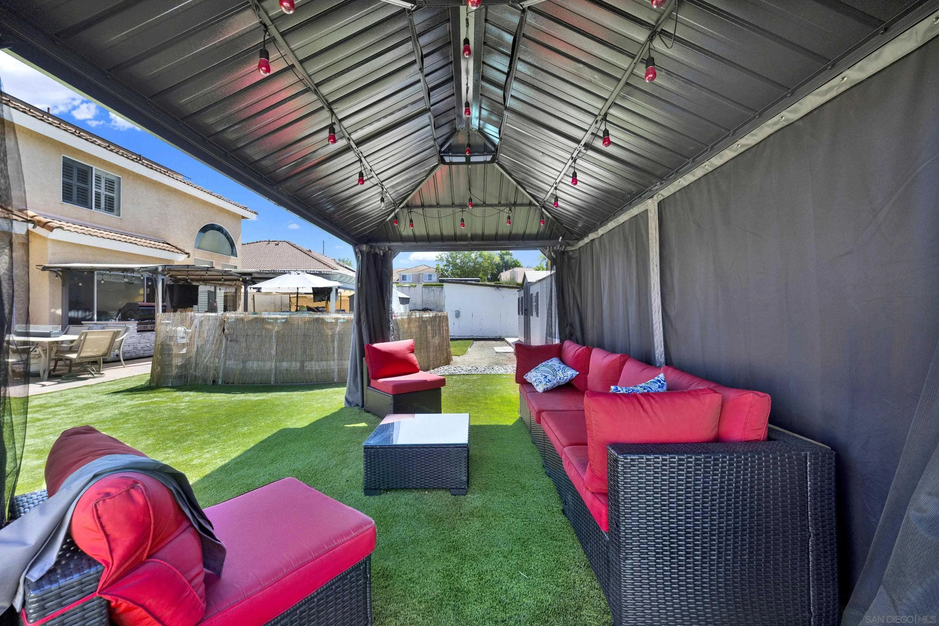 https://cdn.realtyfeed.com/cdn/127/260020656/474db025271d4b62e5d21d1b58cc4d52.webp
