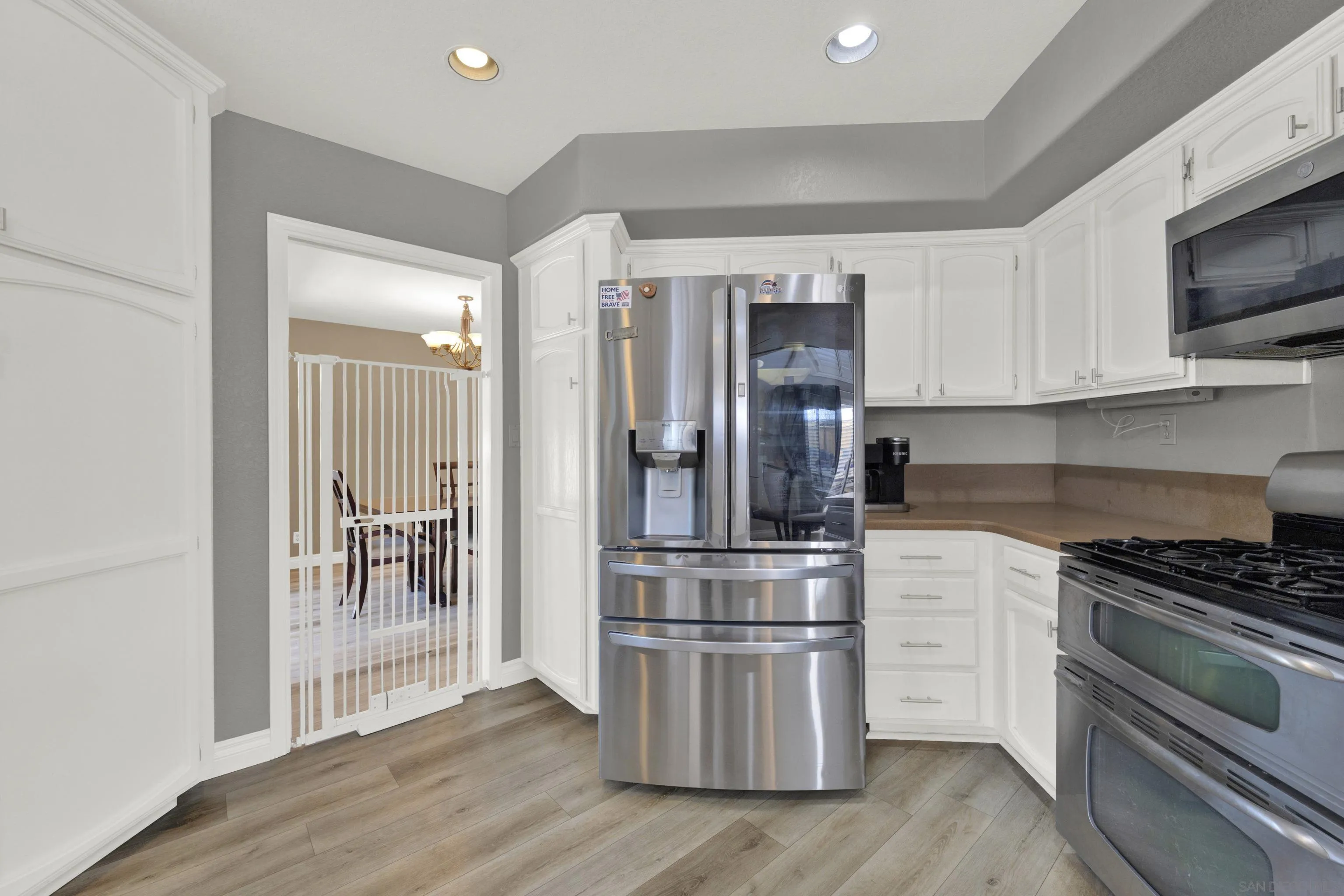 https://cdn.realtyfeed.com/cdn/127/260020656/7e0807c2b7f9fdde238005f15f6a057d.webp