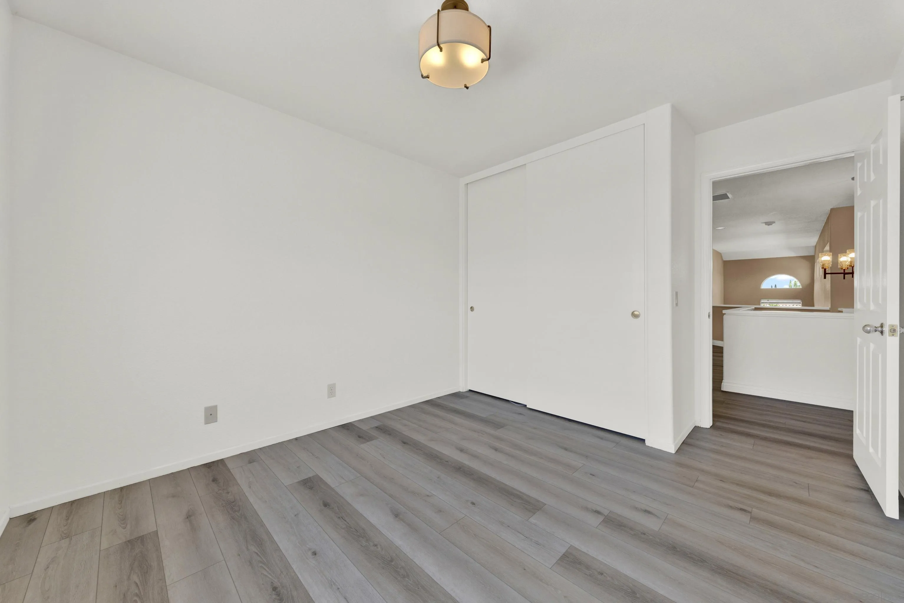https://cdn.realtyfeed.com/cdn/127/260020656/952a9d8ec1c0358fcc65d79e4807c9fd.webp