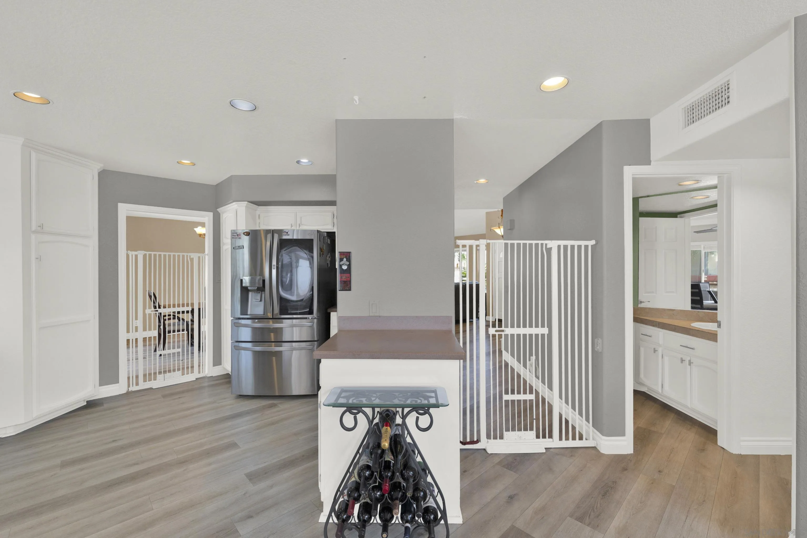 https://cdn.realtyfeed.com/cdn/127/260020656/a6598c55cd8594339d78542c38219b8b.webp