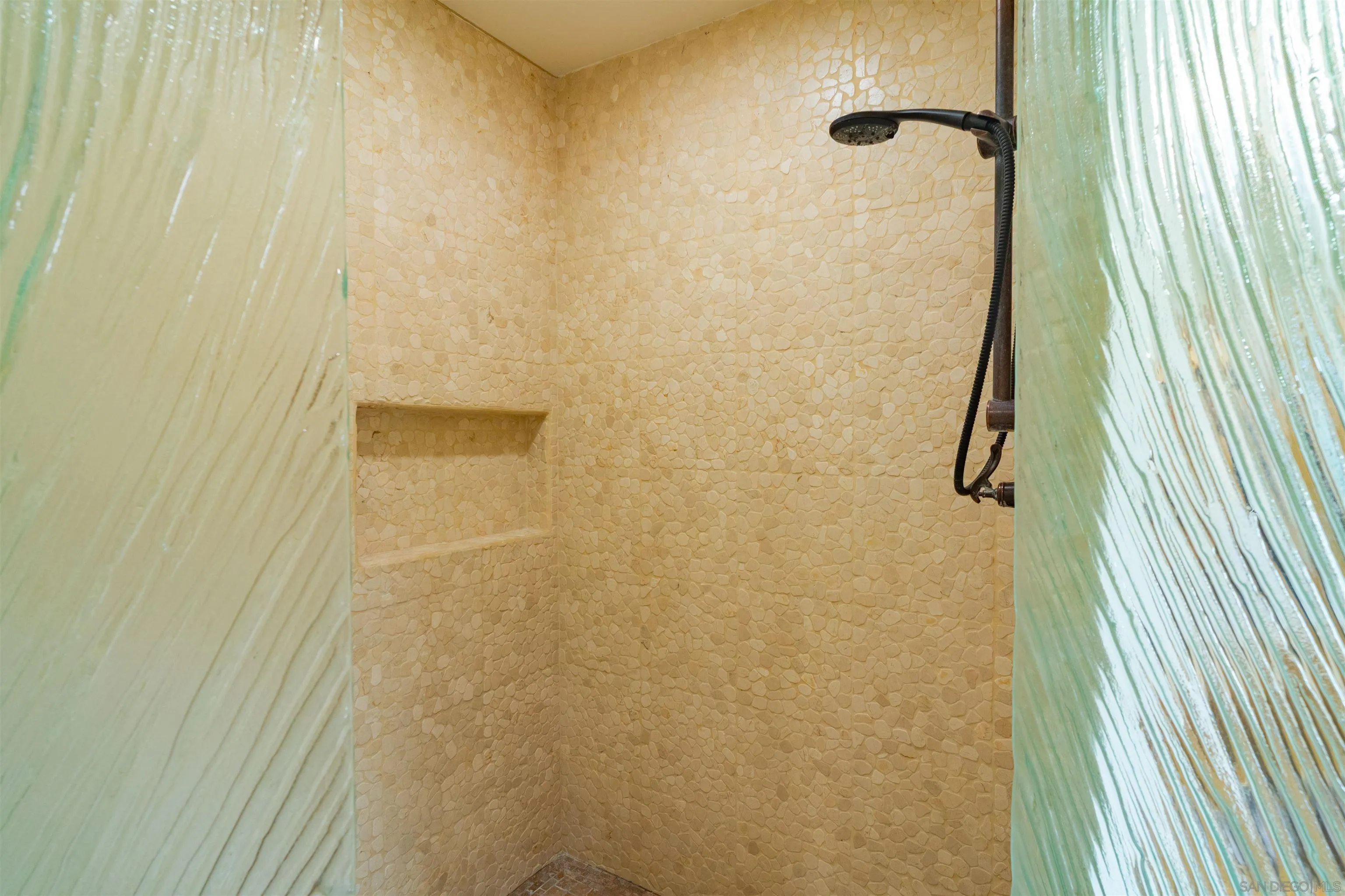 Photo #27: 260020660 Listing: Photo #27