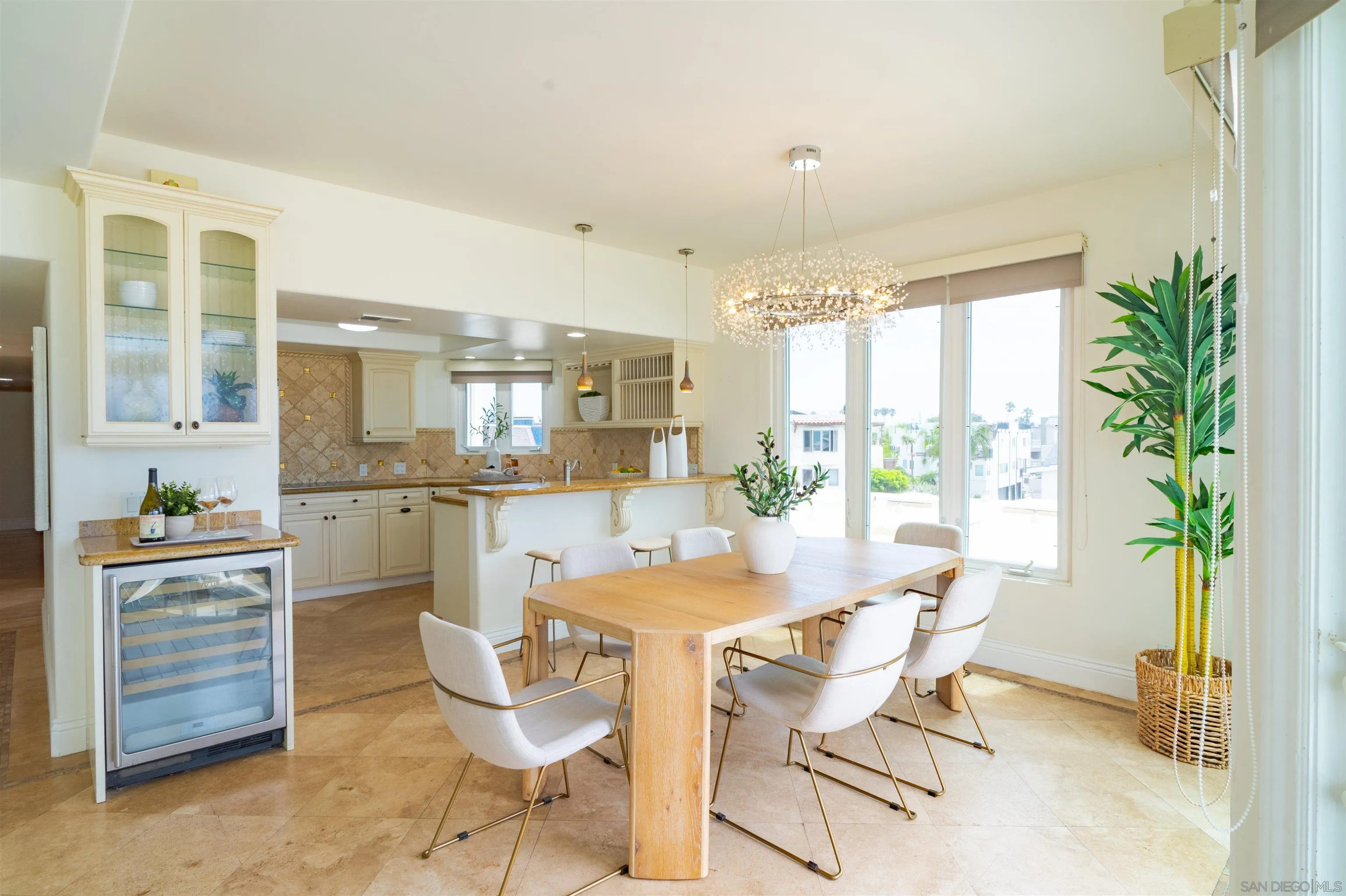 Photo #11: 260020660 Listing: Photo #11