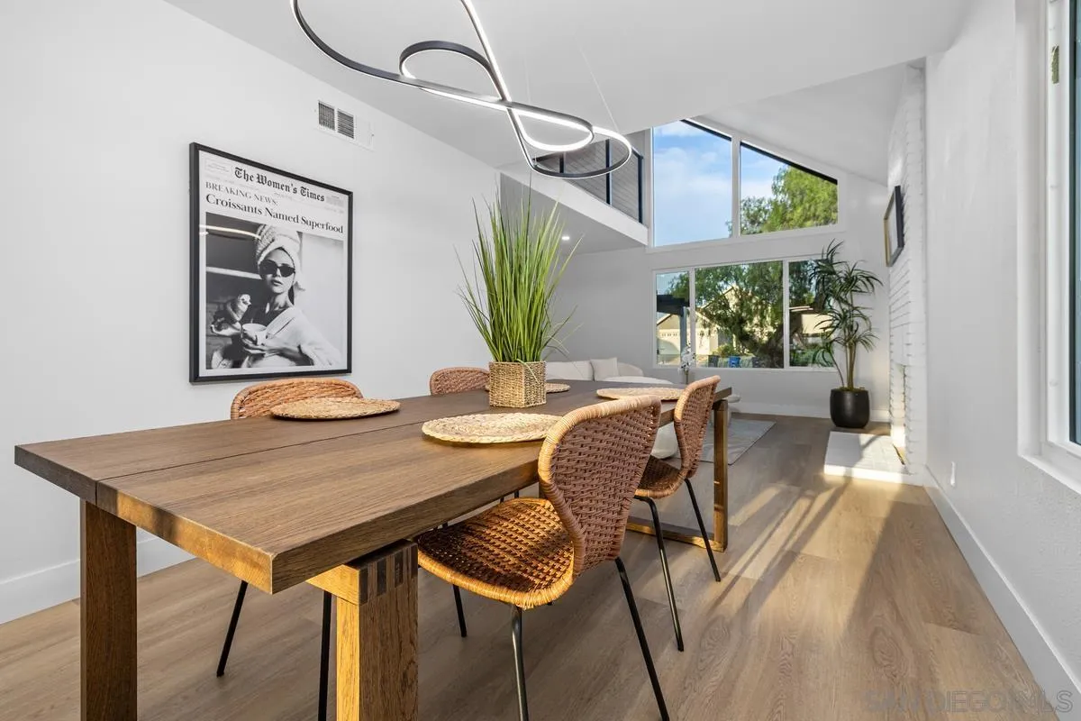 https://cdn.realtyfeed.com/cdn/127/260020661/77d7e5cbb701c8d89fe34b5ac30b8247.webp