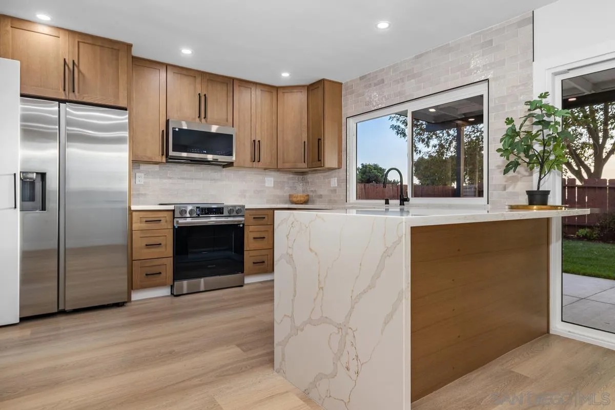 https://cdn.realtyfeed.com/cdn/127/260020661/cd1e04396d6e7fc3be17c829f026a07a.webp