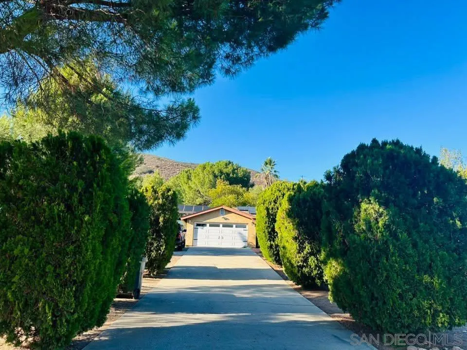 24402 Ysidro Drive, Ramona, CA 92065 - Photo 2 of 7, Ramona, CA