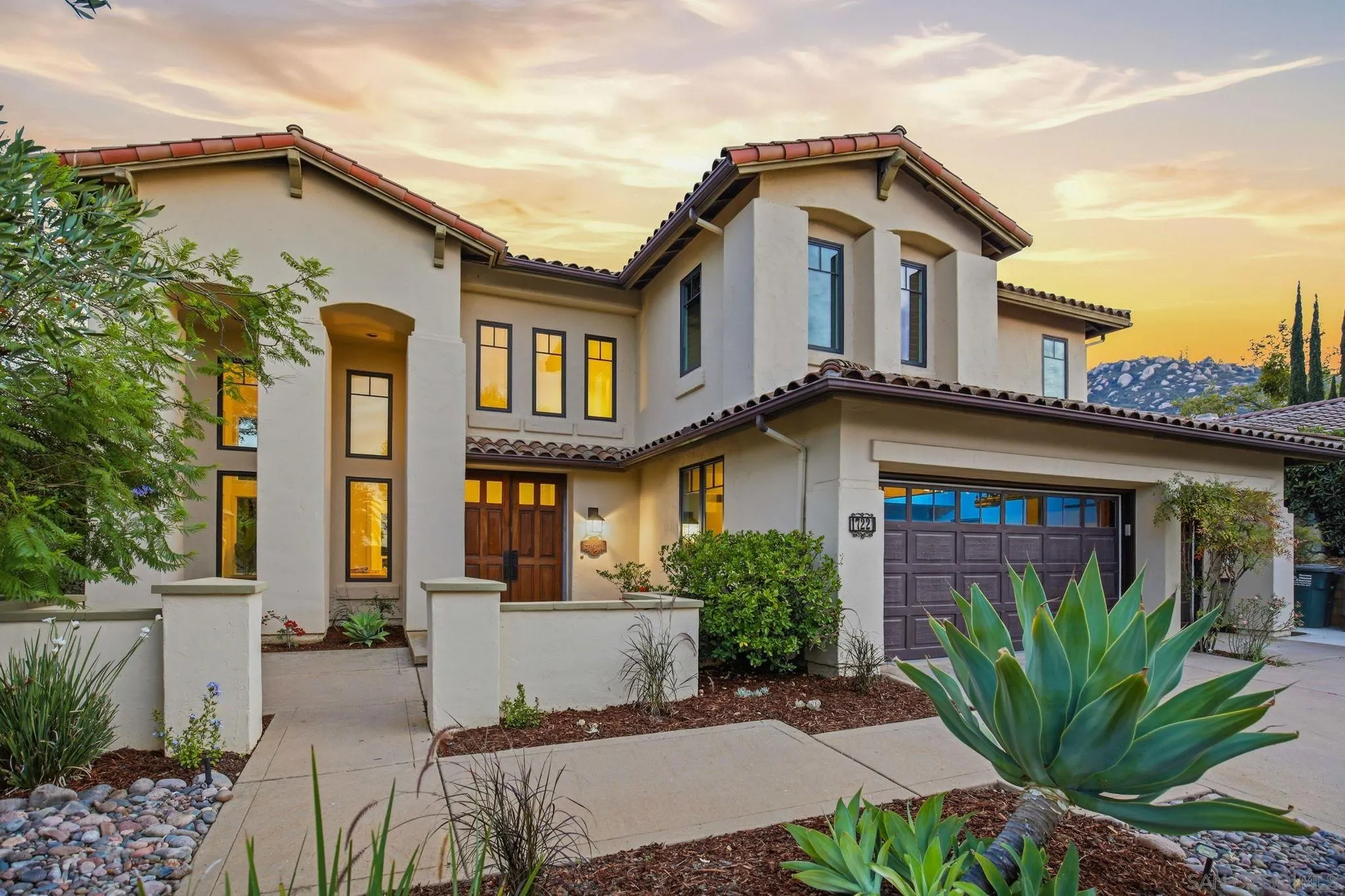 17221 N Woodson Ct, Ramona, CA 92065 - Main photo, Ramona, CA
