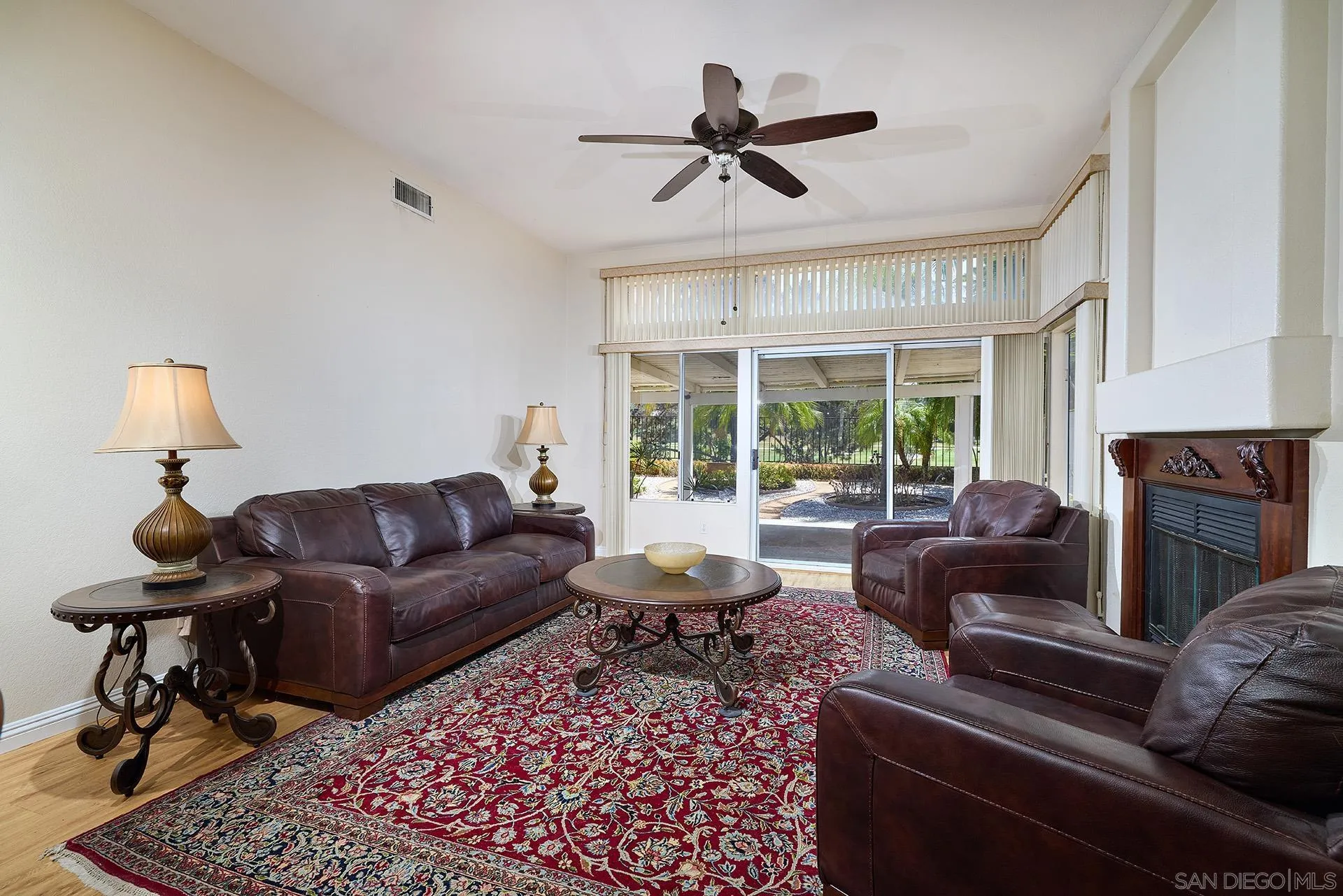 https://cdn.realtyfeed.com/cdn/127/260020667/bb5a119960a0dbf79b305e9d0a54a5ca.webp