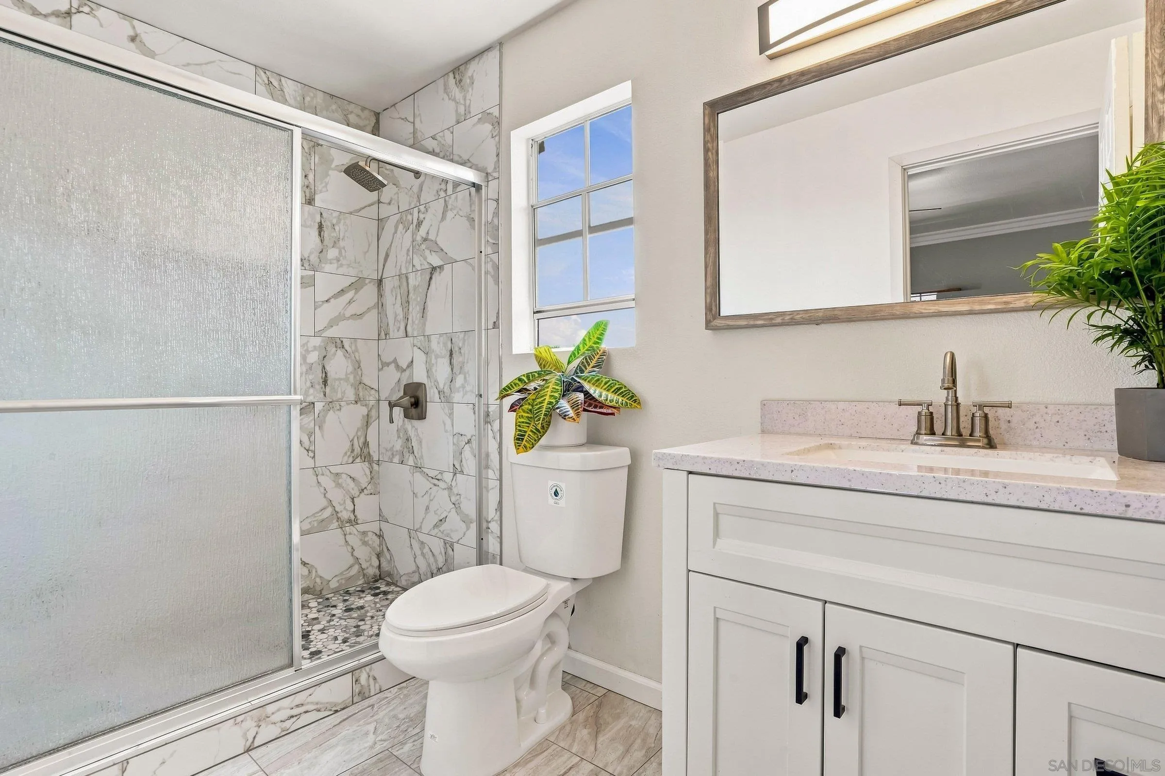 https://cdn.realtyfeed.com/cdn/127/260020668/879f111e647486089965697540d981cb.webp
