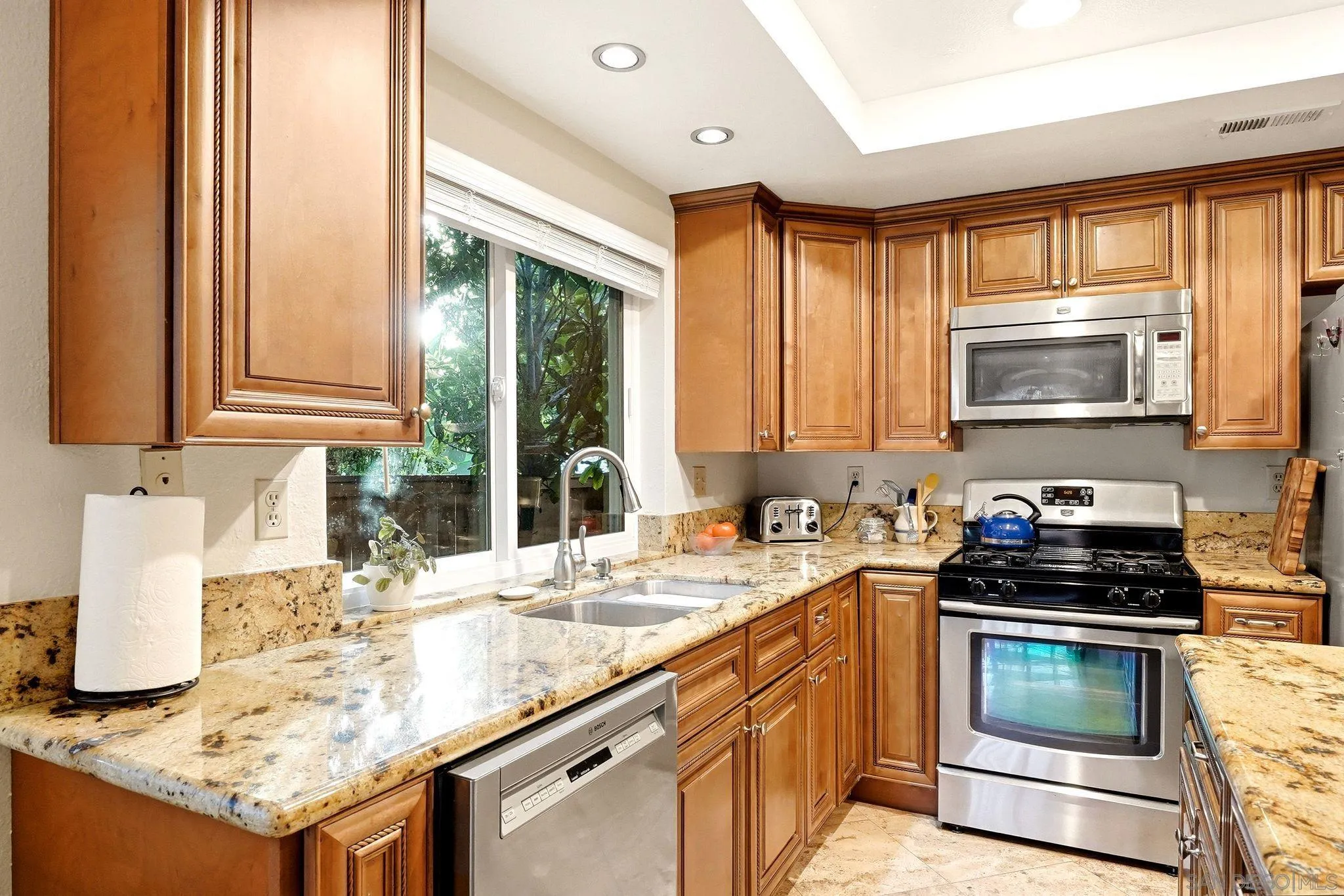 https://cdn.realtyfeed.com/cdn/127/260020669/784e0e7853aa8025956df17750651016.webp