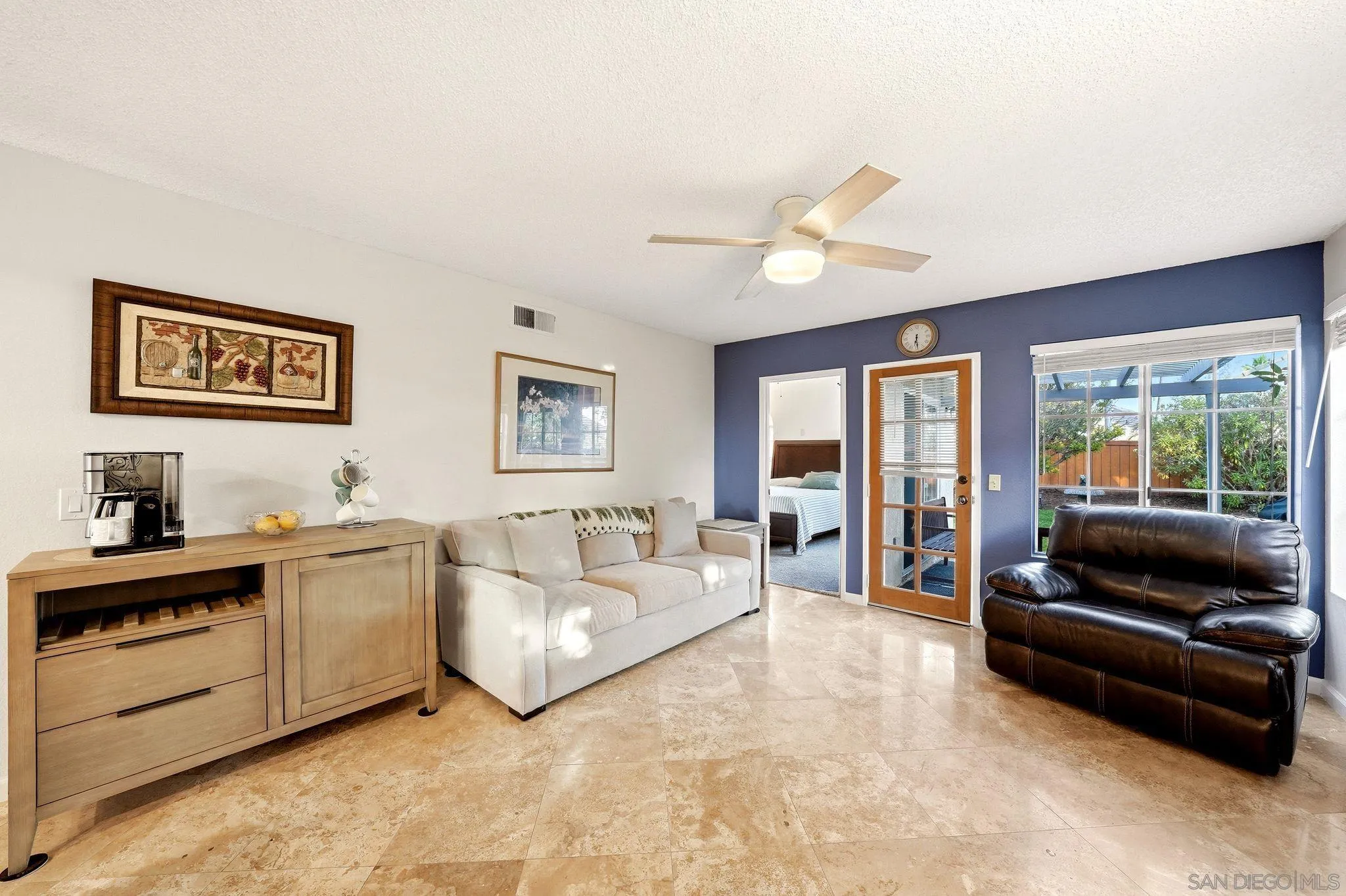 https://cdn.realtyfeed.com/cdn/127/260020669/cd086780d2d7e9ae733625124a072bc6.webp