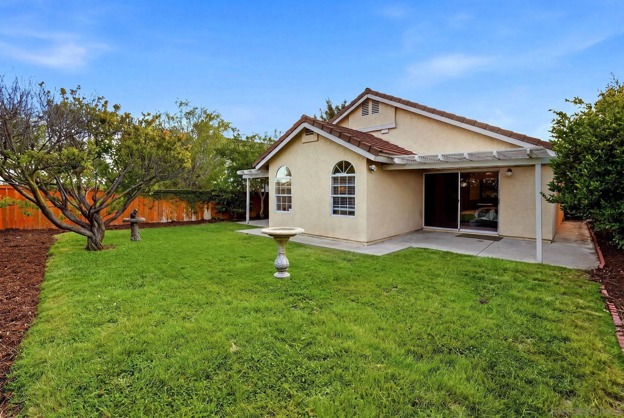 https://cdn.realtyfeed.com/cdn/127/260020669/f1096a5891fb20df795209c4080bb9ca.webp