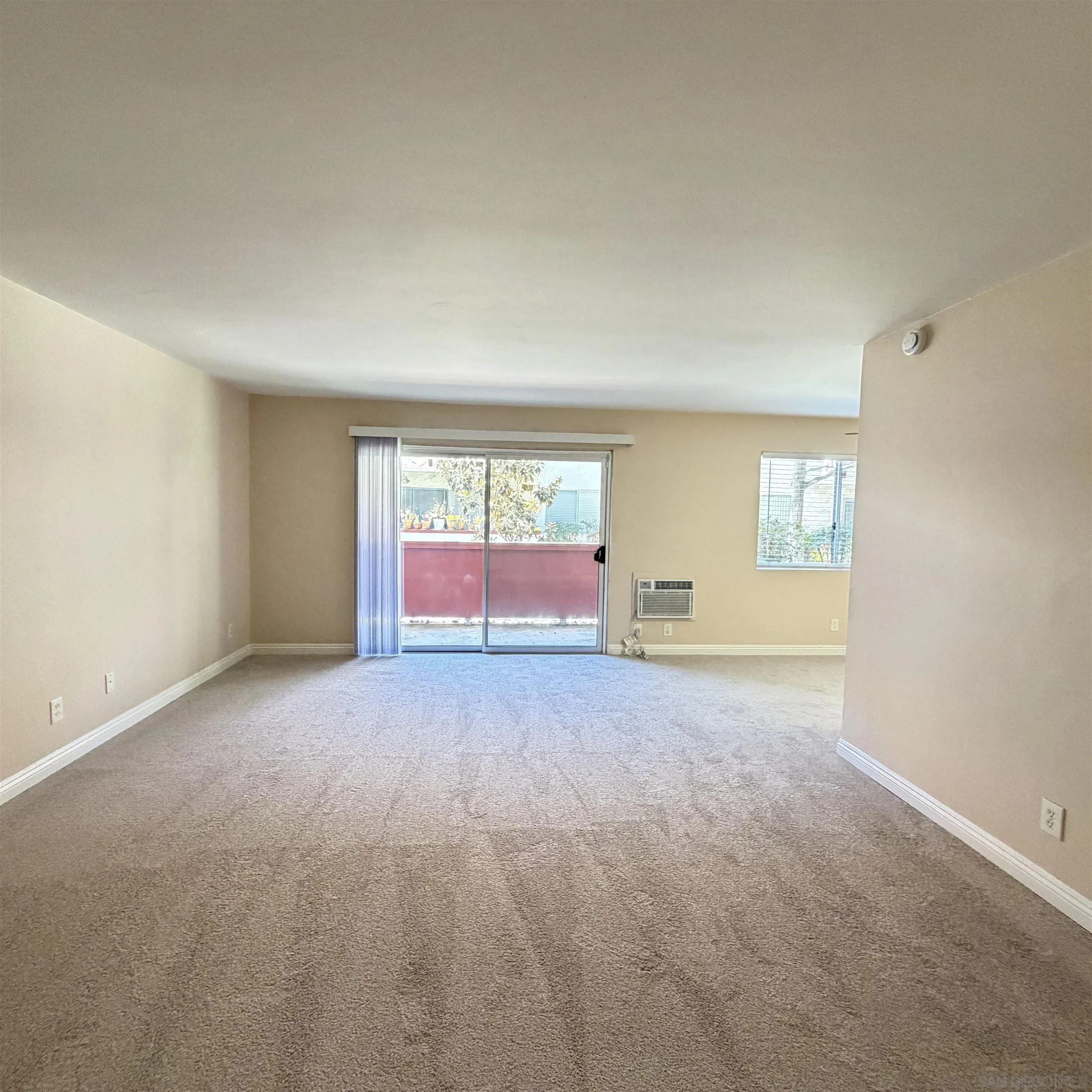Photo #14: 260020671 Listing: Photo #14
