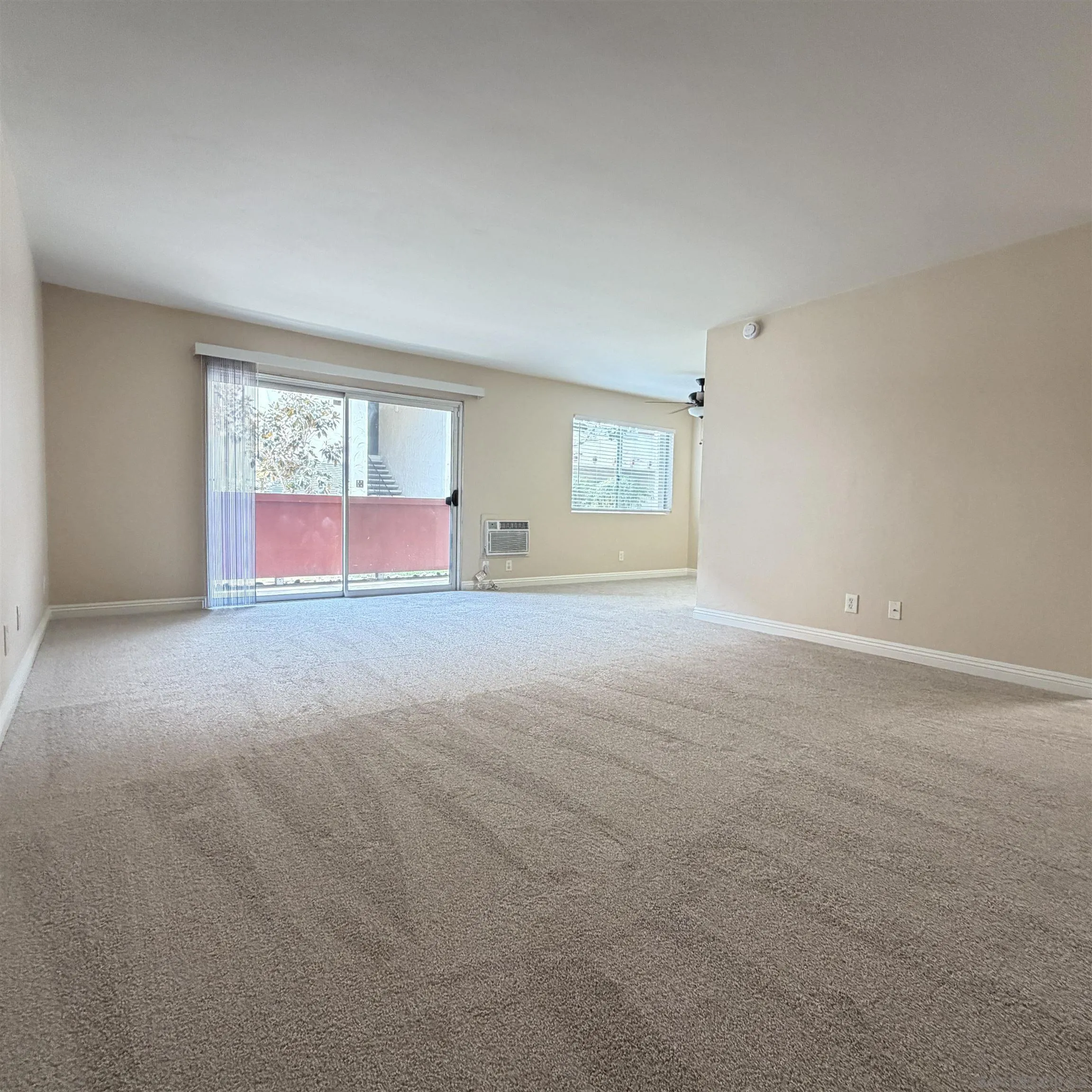 Photo #11: 260020671 Listing: Photo #11