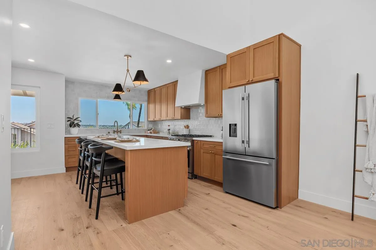 https://cdn.realtyfeed.com/cdn/127/260020678/2e0896b8f53a573fe5a692fdc0f77a5a.webp