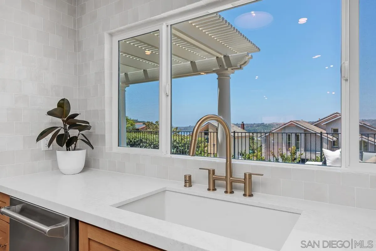 https://cdn.realtyfeed.com/cdn/127/260020678/64a96c662e0dd44dae8b537a311d2191.webp