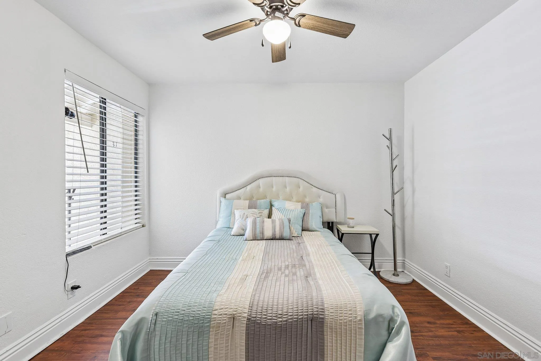 https://cdn.realtyfeed.com/cdn/127/260020685/235102e7d3dbe50f24780af8a4a79e98.webp