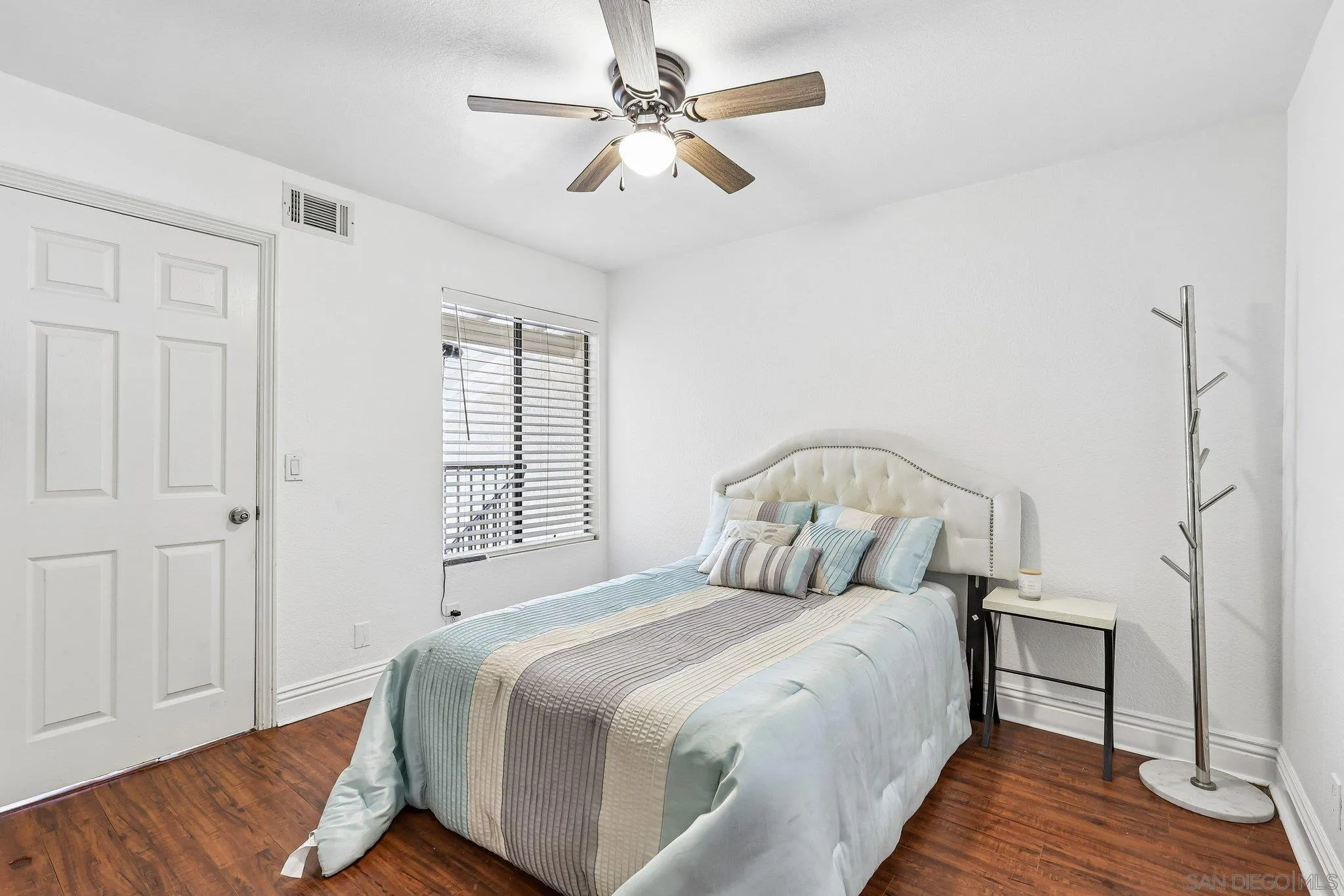 https://cdn.realtyfeed.com/cdn/127/260020685/5ace19a4cc6468893d1dedad25e2f1c1.webp