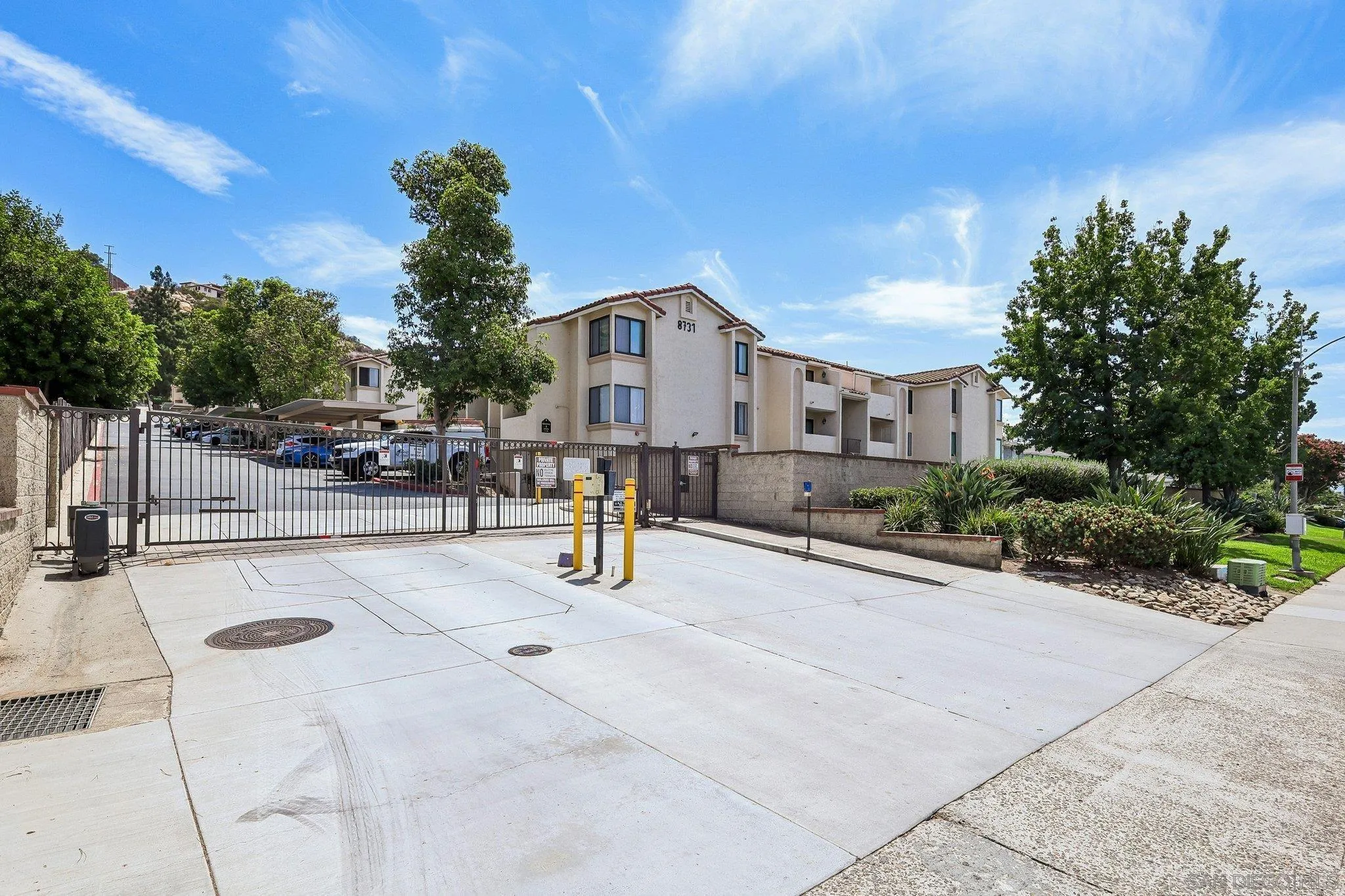 https://cdn.realtyfeed.com/cdn/127/260020685/da06c6a222177f69f83f60a0b85d8397.webp