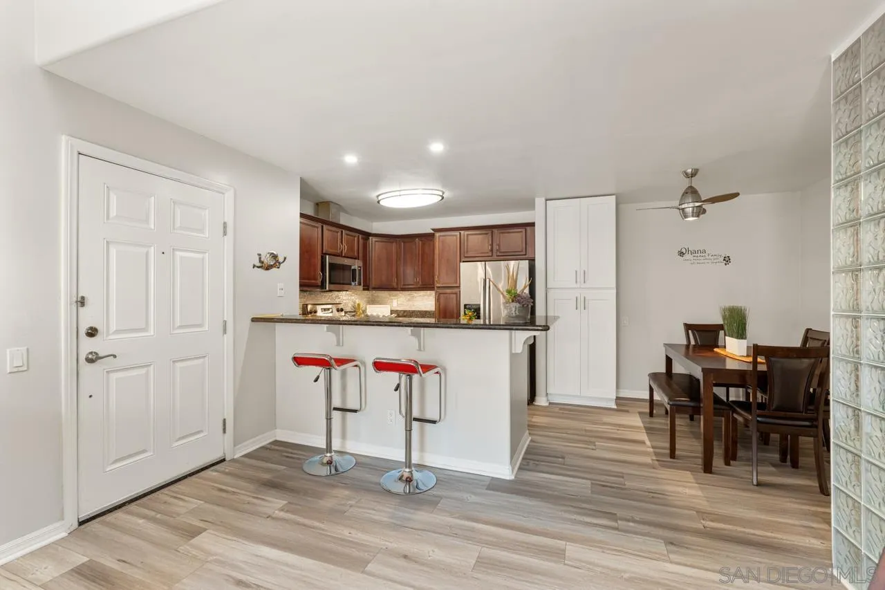 Photo #8: 260020686 Listing: Photo #8