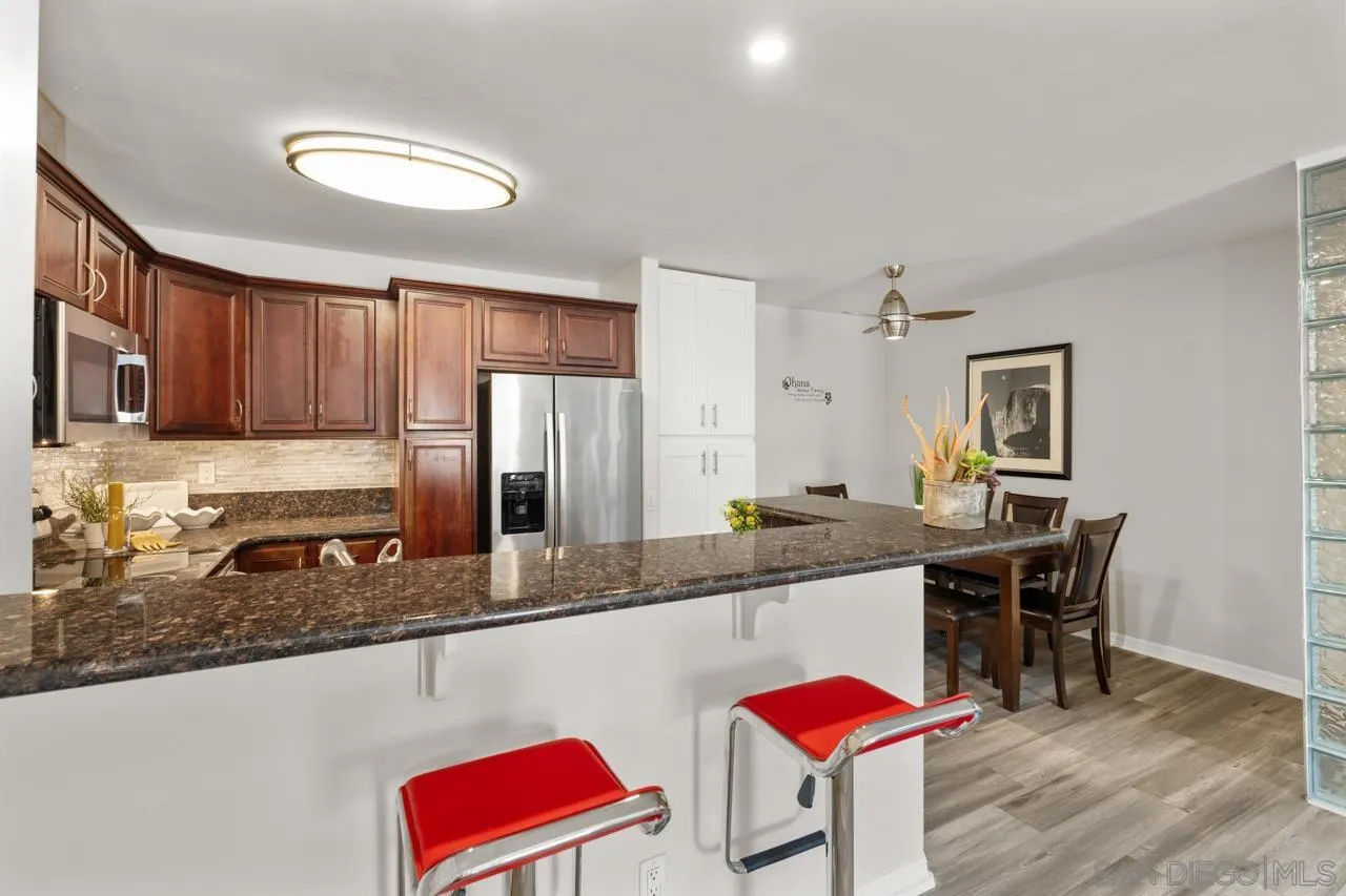 Photo #10: 260020686 Listing: Photo #10