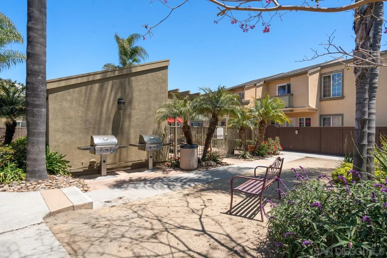 Photo #32: 260020686 Listing: Photo #32