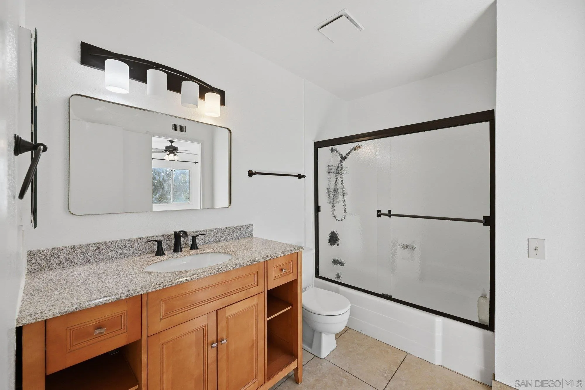 https://cdn.realtyfeed.com/cdn/127/260020689/8a643723a957728bb45ed5aee8ffb8bf.webp